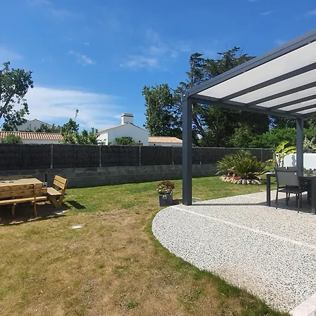Maison De Plain-pied 3 Classee 4 Etoiles Dans Impasse Au Calme La Guérinière
