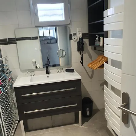 Maison De Plain-pied 3 Classee 4 Etoiles Dans Impasse Au Calme 別荘 La Guérinière