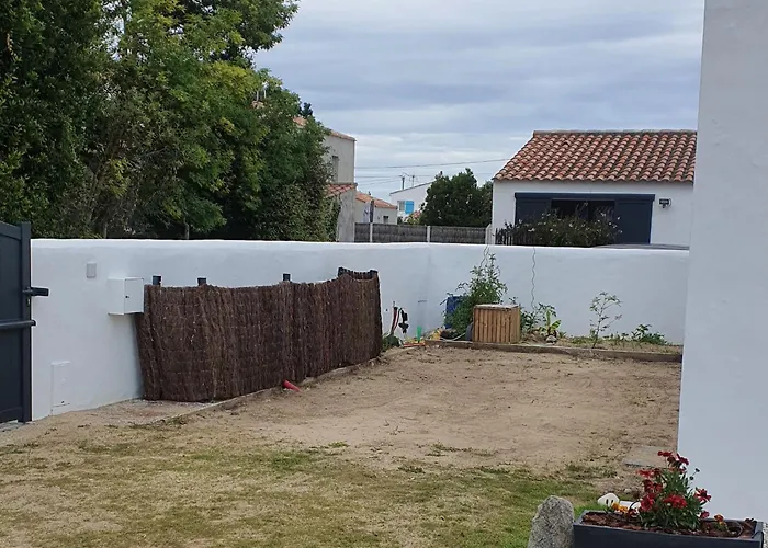 Hébergement de vacances Maison De Plain-pied 3 Classee 4 Etoiles Dans Impasse Au Calme